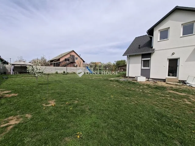 Eladó ház Gyömrő 70 nm