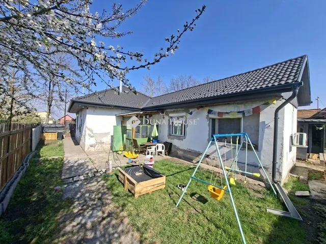 Eladó ház Szolnok 67 nm