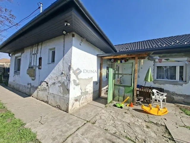 Eladó ház Szolnok 67 nm