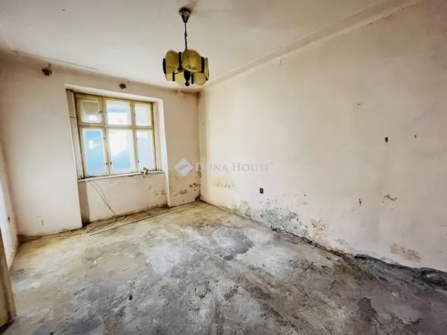 Eladó ház Gomba 61 nm