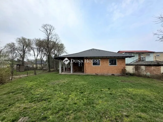 Eladó ház Tóalmás 241 nm