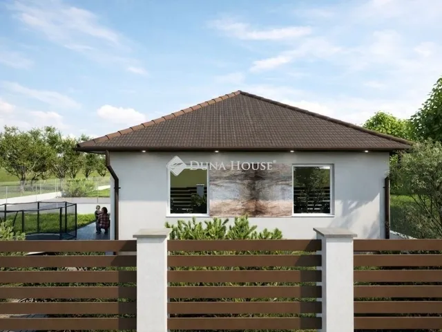 Eladó ház Dánszentmiklós 64 nm