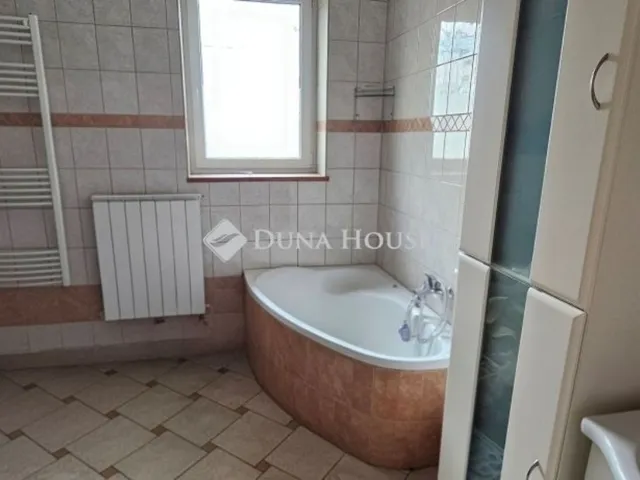 Eladó ház Tápiószecső 490 nm