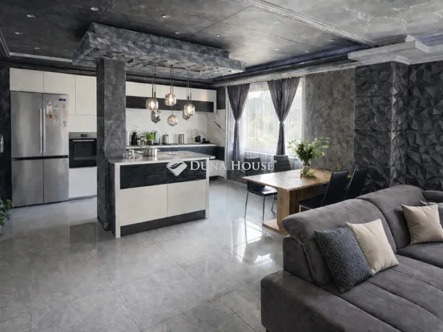 Eladó ház Tápiószecső 140 nm