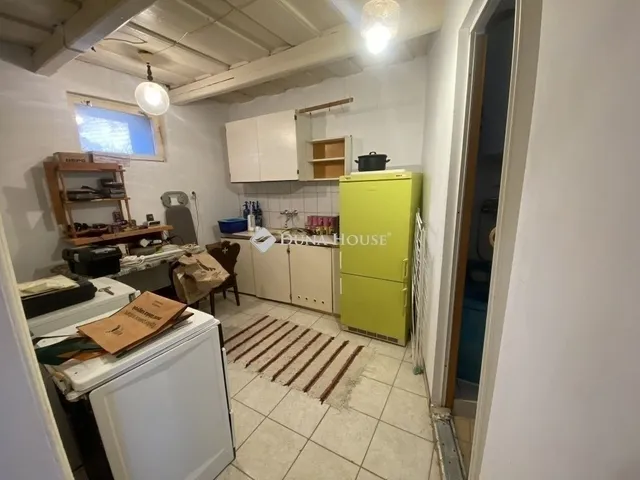 Eladó ház Pécel 90 nm