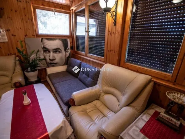 Eladó ház Érd 600 nm