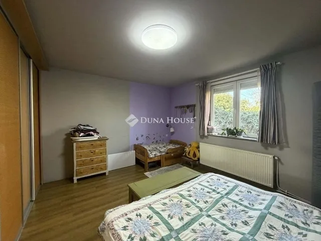 Eladó ház Dánszentmiklós 77 nm