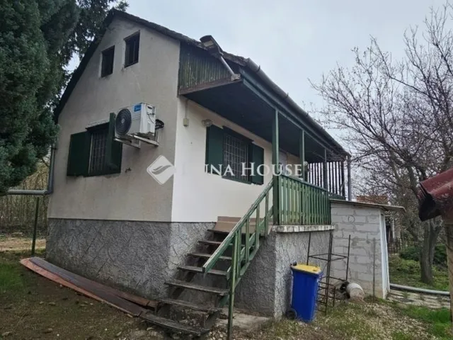 Eladó nyaraló Gomba 50 nm