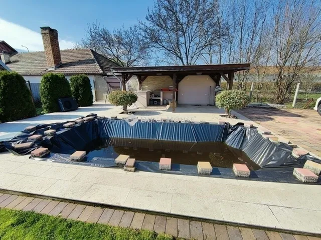 Eladó ház Monor 179 nm