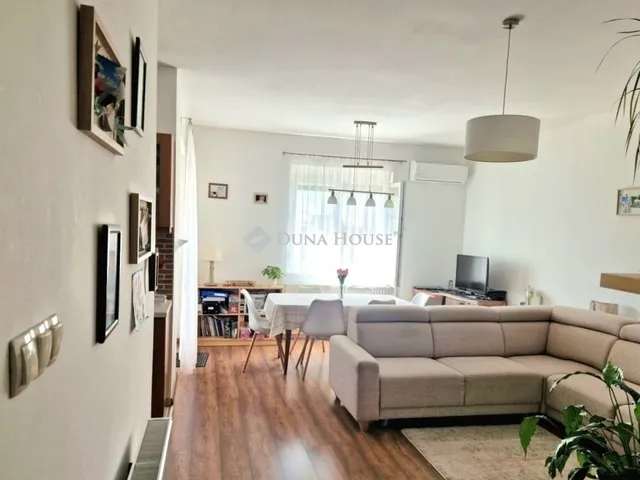 Eladó ház Nagytarcsa 98 nm