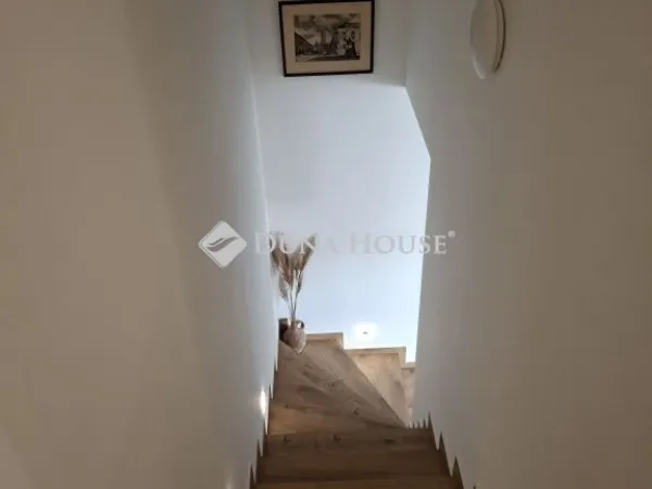 Eladó ház Vecsés 141 nm