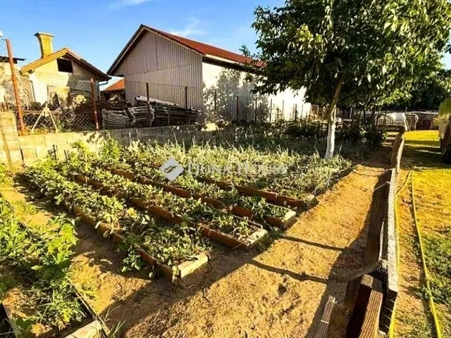 Eladó ház Vecsés 72 nm