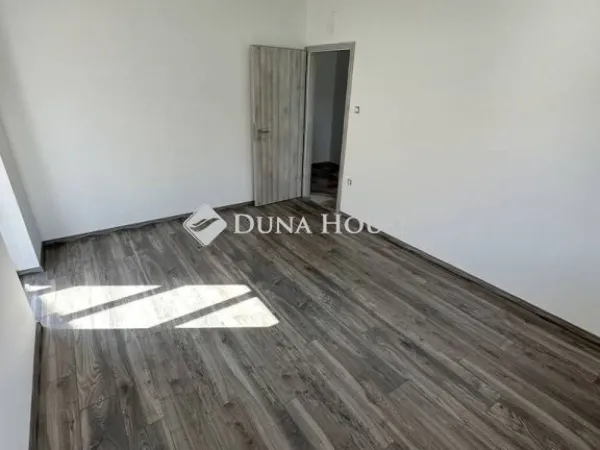 Eladó ház Albertirsa 175 nm