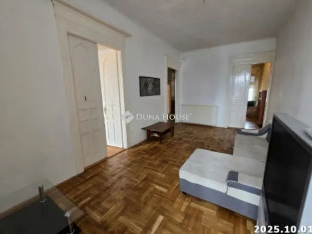 Eladó lakás Budapest X. kerület 120 nm
