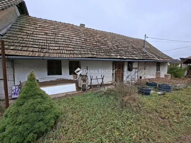 Eladó ház Tápiószecső 354 nm