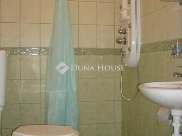 Eladó ház Tápiószecső 354 nm