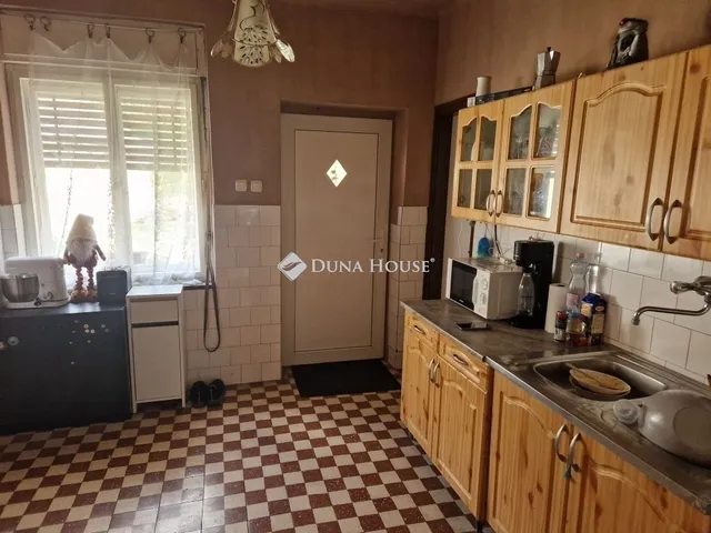 Eladó ház Bénye 72 nm