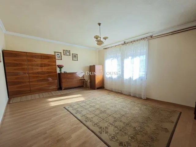 Eladó ház Tápiószecső 242 nm