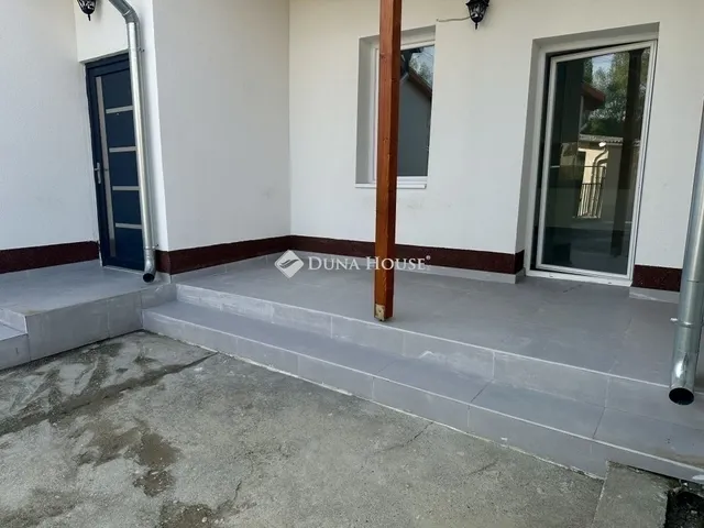 Eladó ház Pécel 70 nm