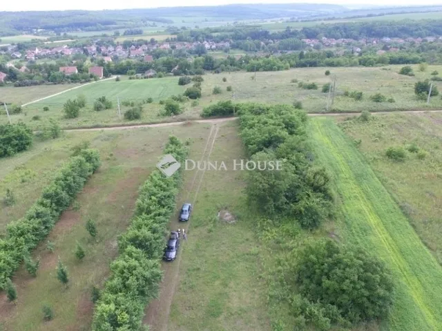 Eladó telek Sülysáp 2751 nm