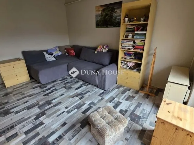 Eladó ház Mende 53 nm