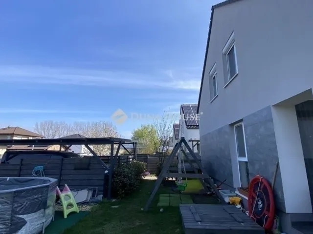 Eladó ház Üllő 90 nm