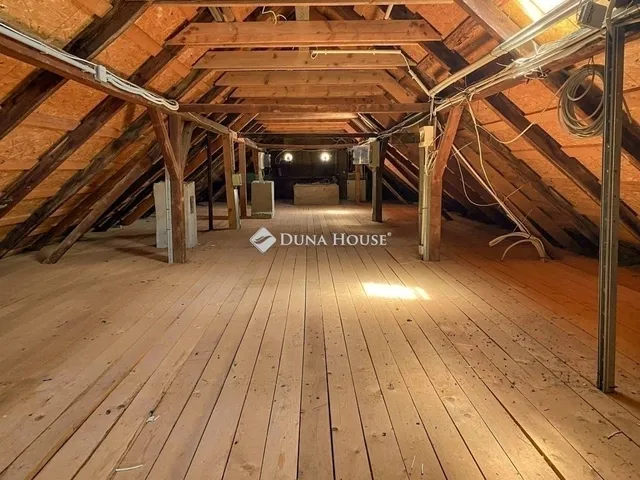 Eladó ház Mende 170 nm