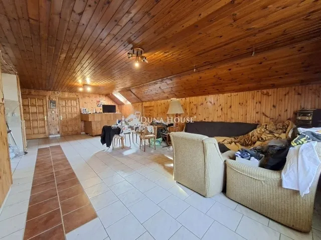 Eladó ház Tápiószecső 242 nm