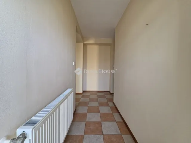 Eladó lakás Gyömrő 69 nm