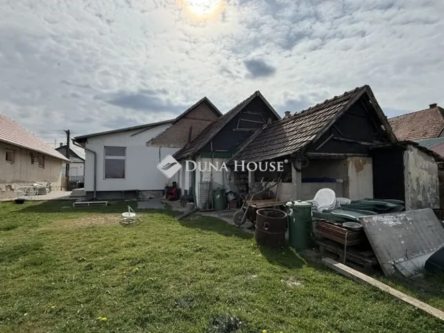 Eladó ház Zsámbok 108 nm
