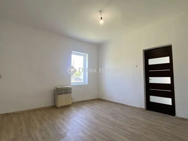 Eladó ház Pánd 78 nm