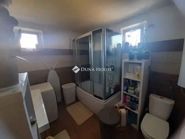 Eladó ház Tápióság 72 nm