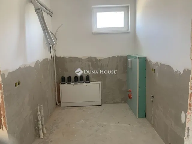 Eladó ház Erdőkertes 120 nm