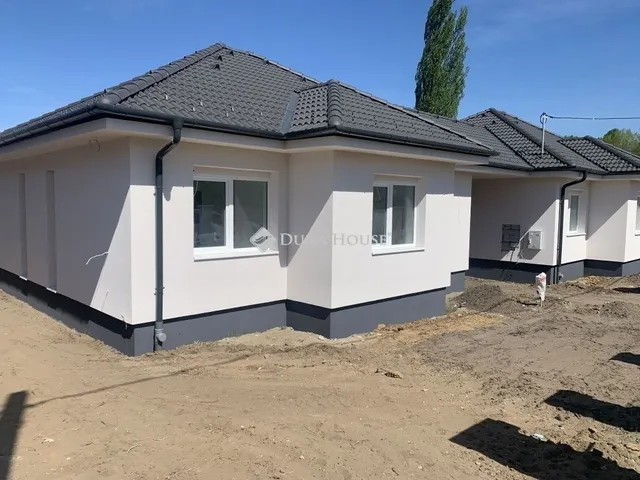 Eladó ház Erdőkertes 120 nm
