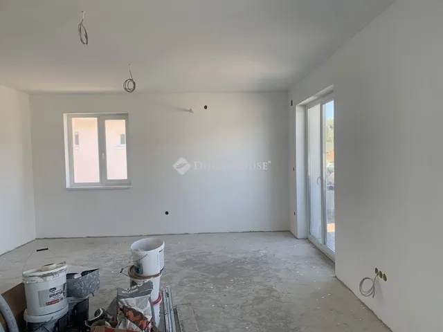 Eladó ház Erdőkertes 120 nm