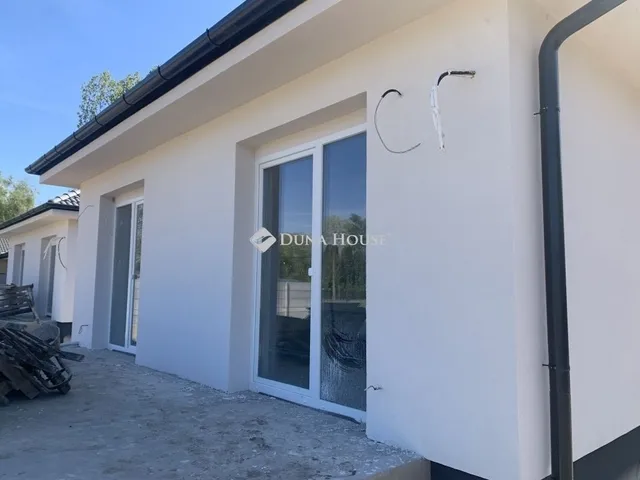 Eladó ház Erdőkertes 120 nm