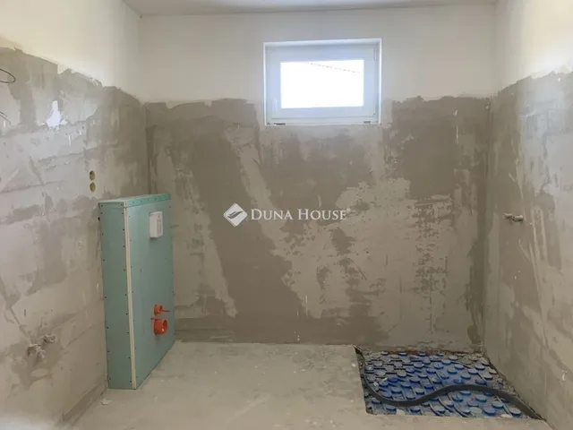 Eladó ház Erdőkertes 120 nm