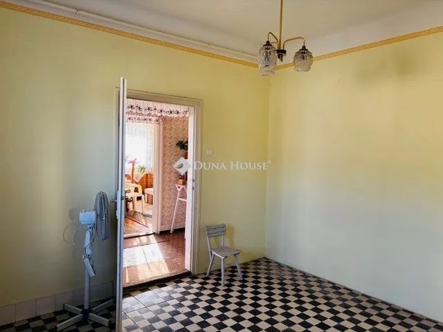 Eladó ház Bag 80 nm