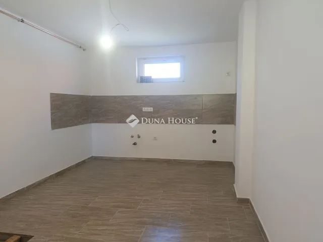 Eladó ház Bag 124 nm