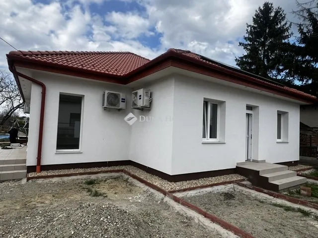 Eladó ház Bag 68 nm