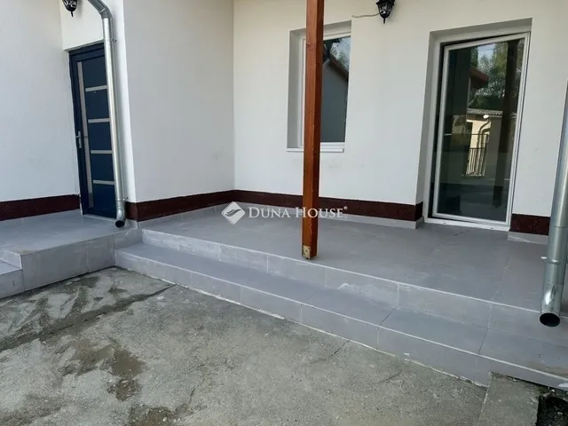 Eladó ház Pécel 70 nm