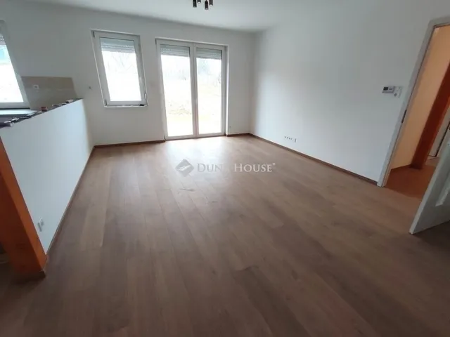 Eladó ház Erdőkertes 102 nm