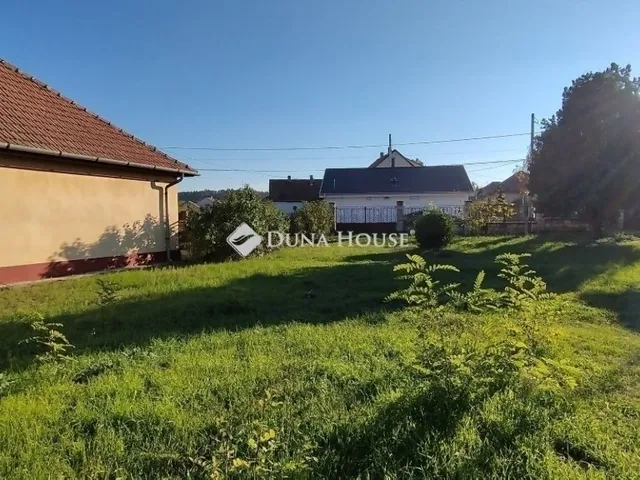 Eladó telek Sülysáp 1079 nm