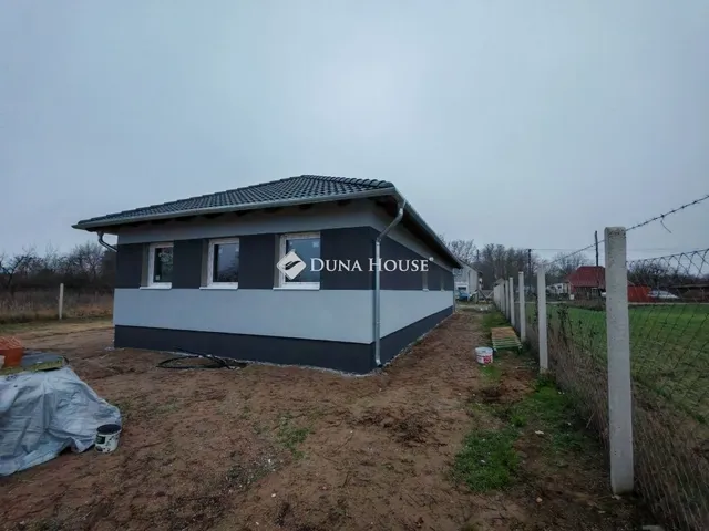 Eladó ház Pilis 66 nm