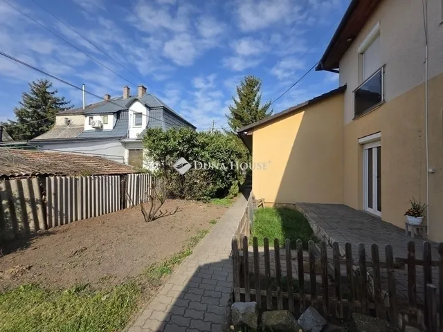 Eladó lakás Gyömrő 69 nm