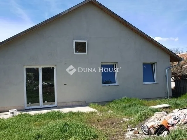 Eladó ház Kóka 131 nm