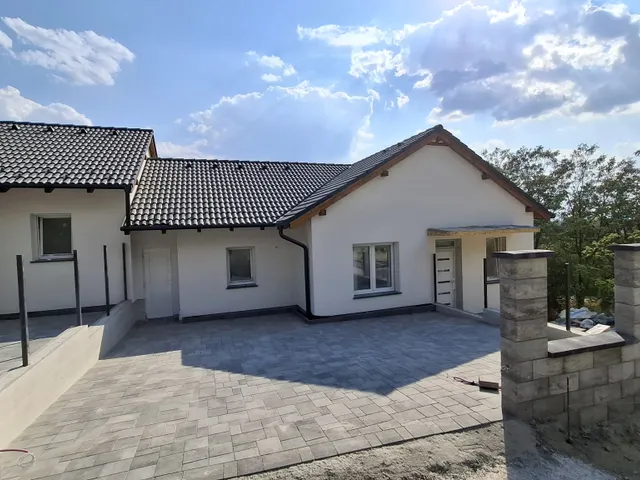 Eladó ház Őrbottyán 77 nm