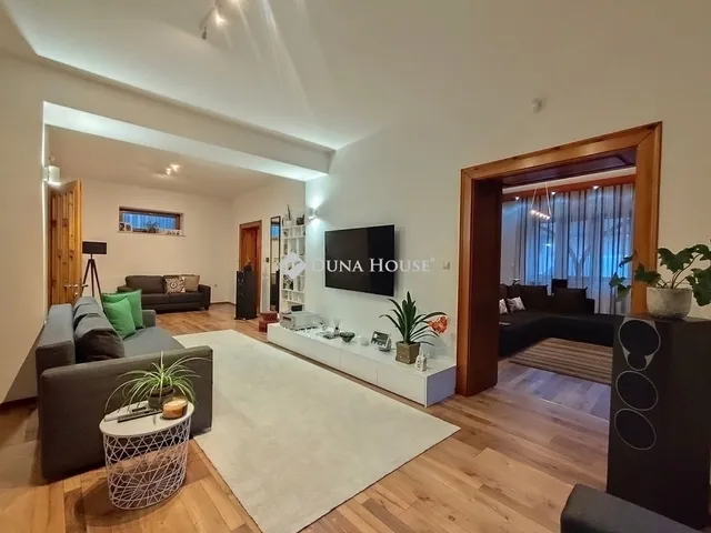Eladó ház Cegléd 162 nm