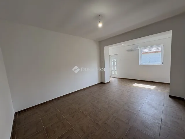 Eladó ház Örkény 87 nm
