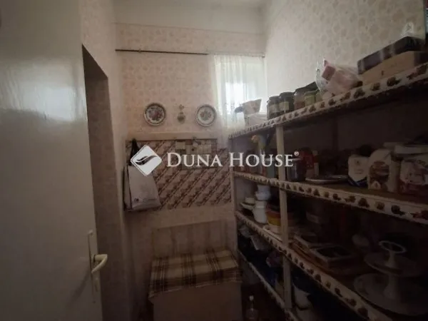 Eladó ház Dány 78 nm